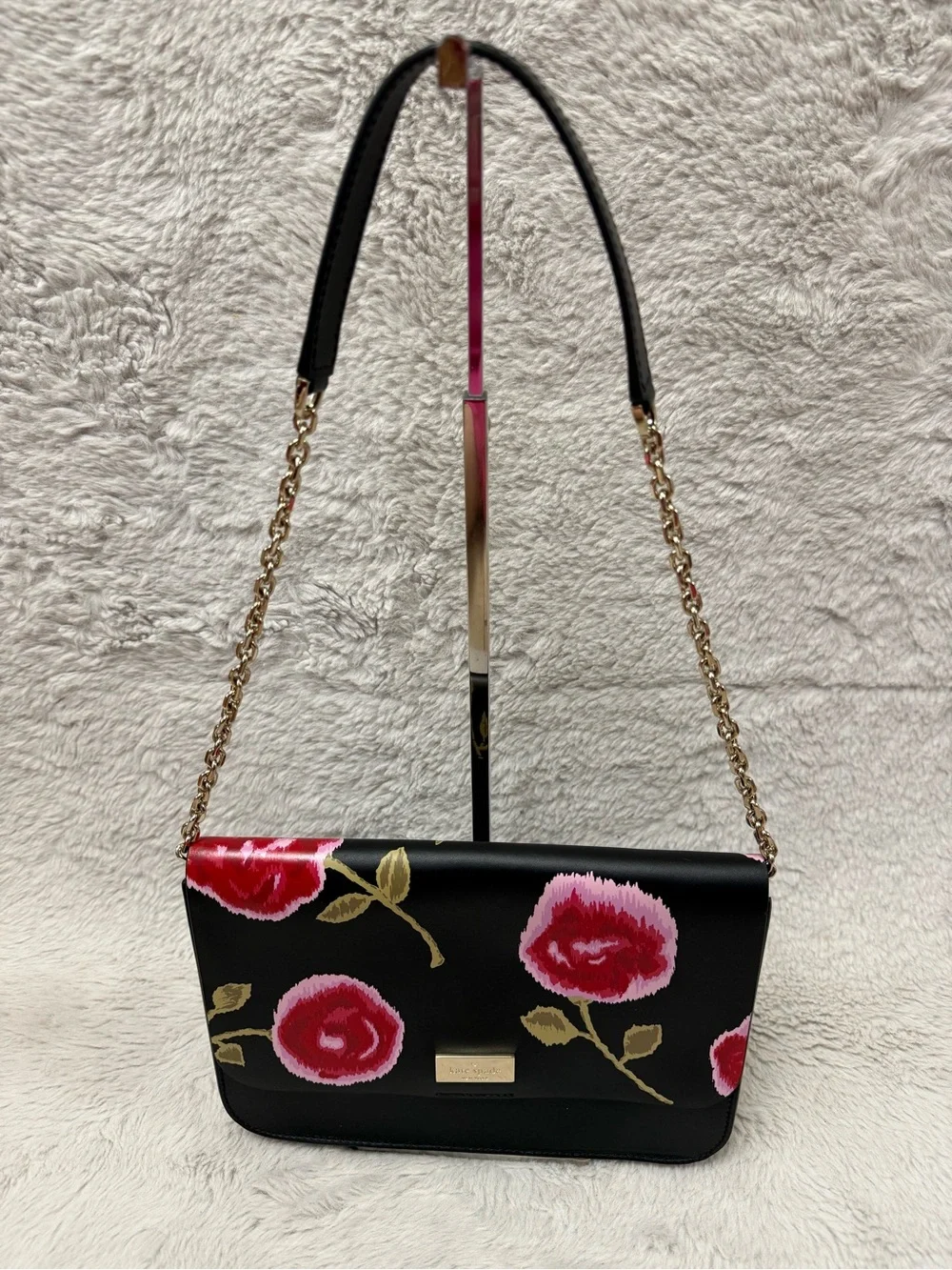 Kate Spade NY Putnam Drive Hazy Rose Lizz shoulder bag.